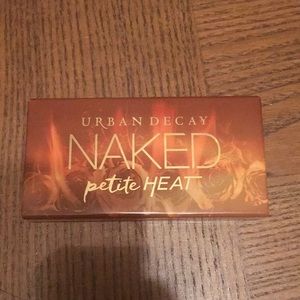 Urban Decay Naked Petite Heat